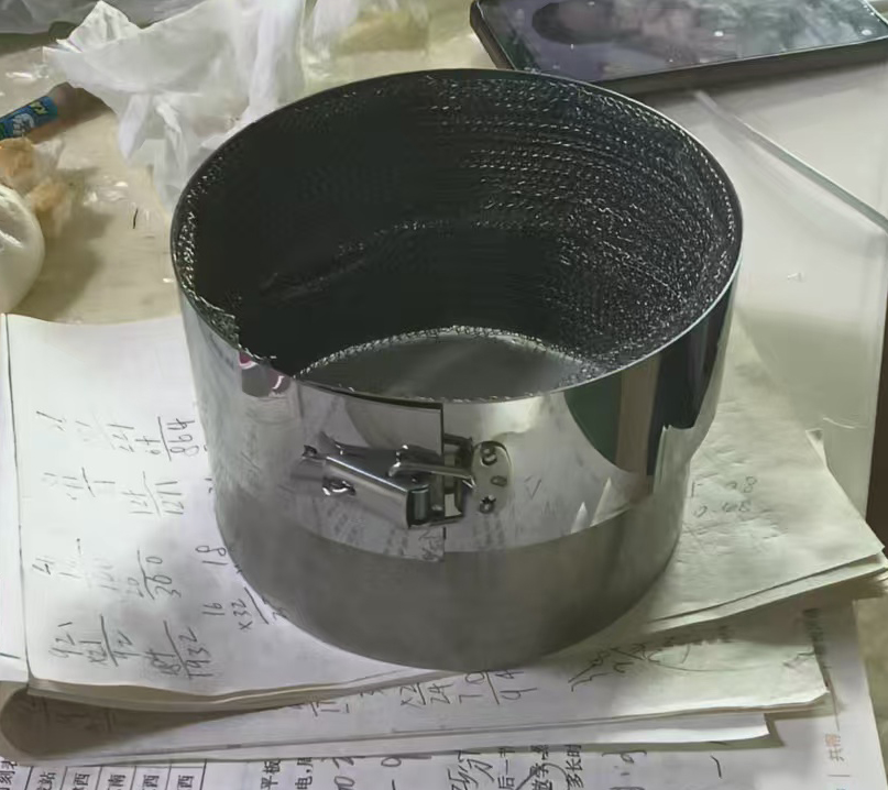 法蘭噴濺罩我們?yōu)槭裁粗挥梅ㄌm帶絲網(wǎng)或者法蘭帶O 型圈密封條